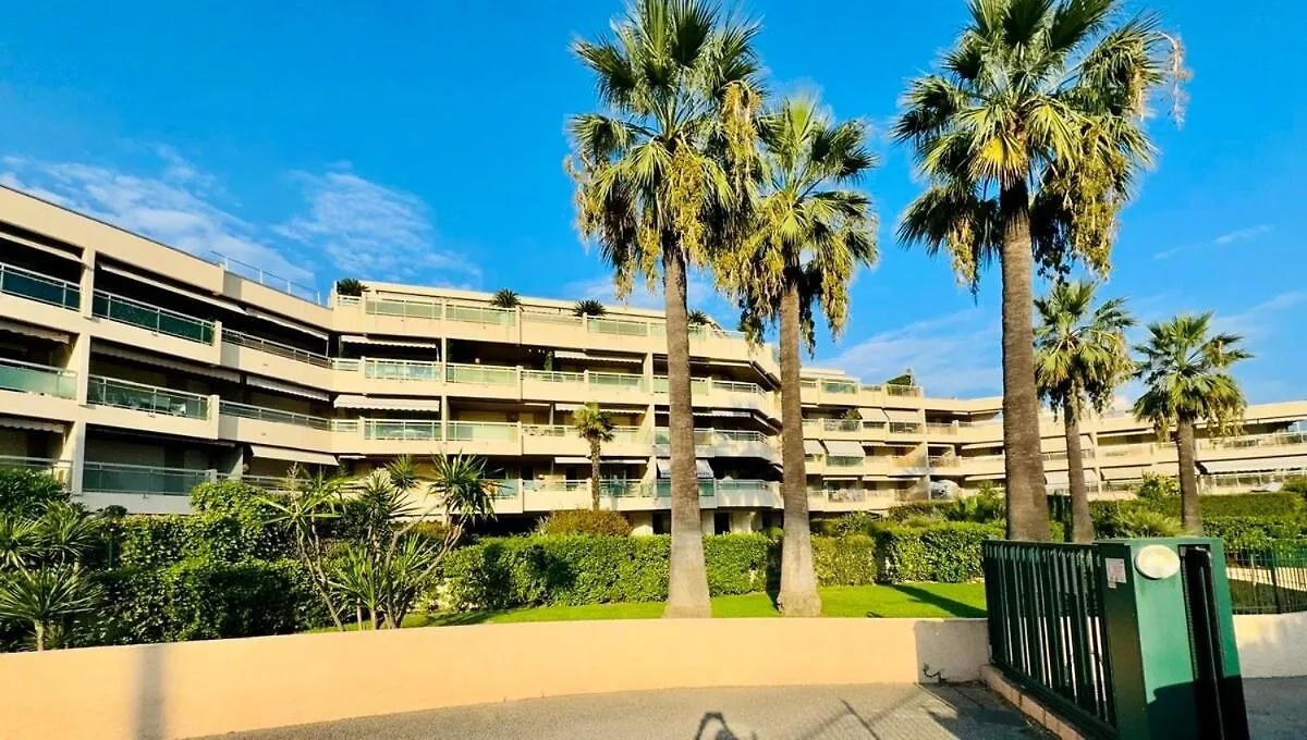 Splendide Appartement - Vue Mer - Cannes A 5 Min Vallauris France