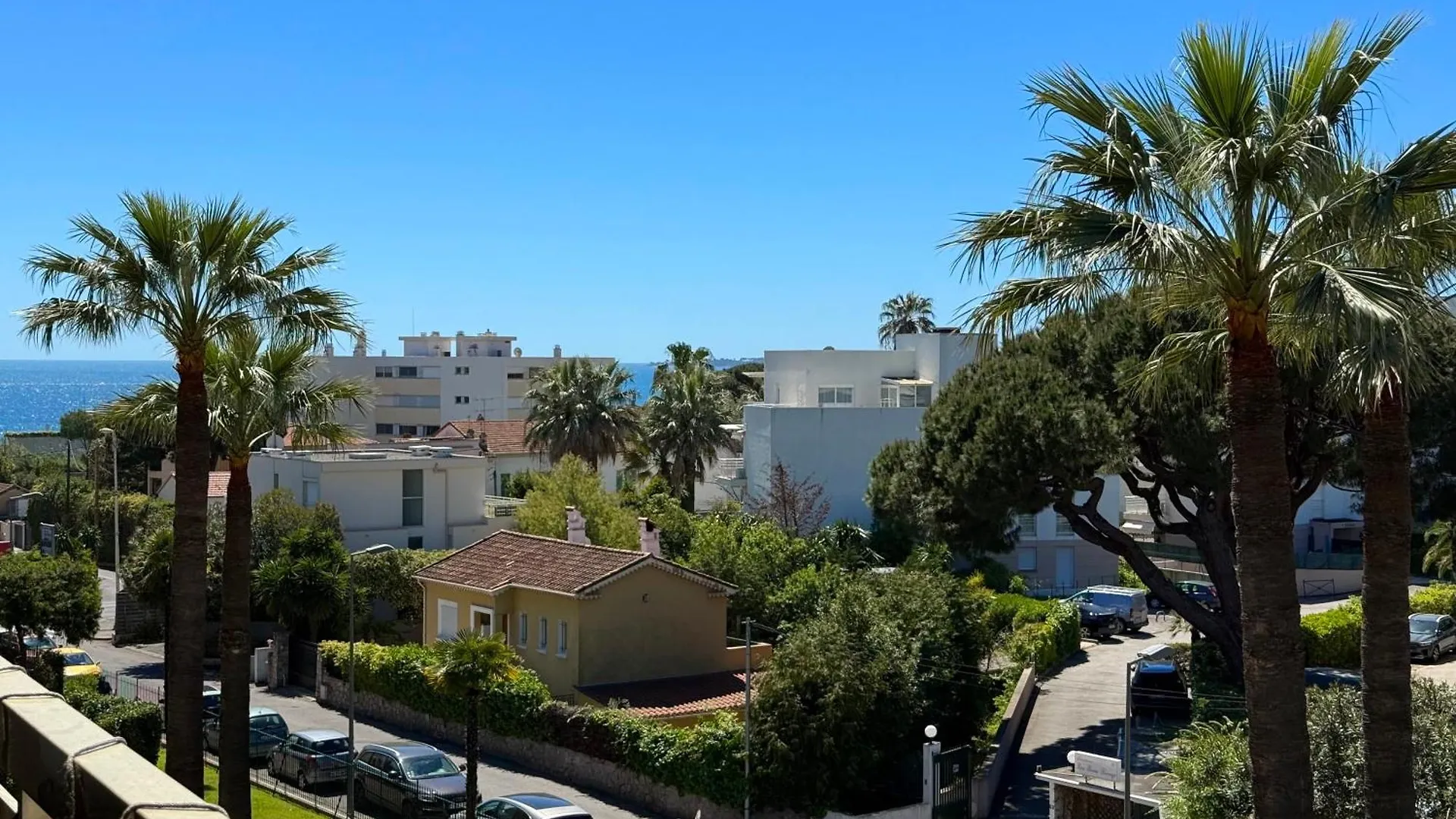 Splendide Appartement - Vue Mer - Cannes A 5 Min Vallauris France